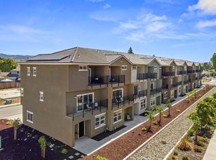 110 Bundeson Dr, Hollister, CA 95023