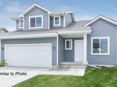 801 37th St SW, Bondurant, IA, 50035