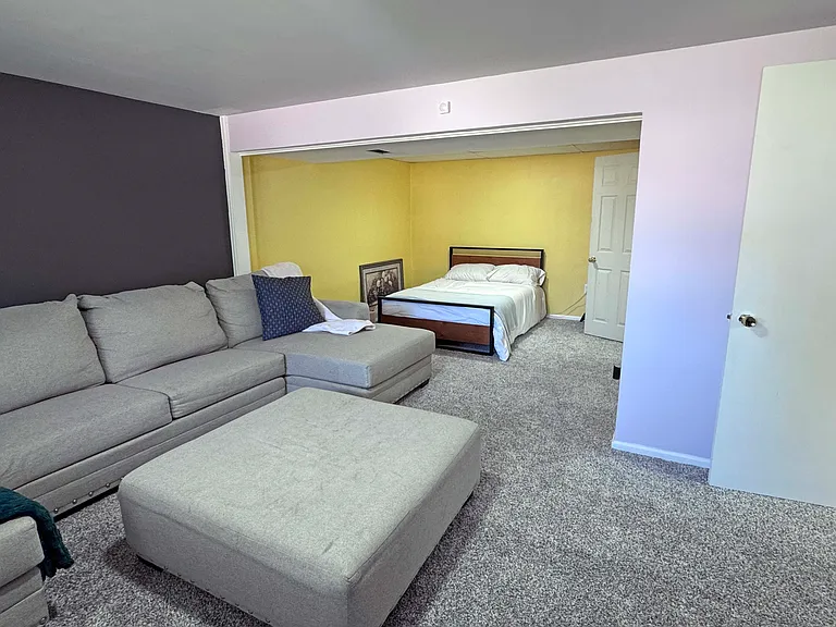13327 Hascall St — Photo 29