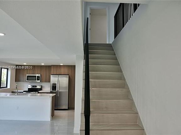 4th image of 1179 NW 1st St #1179