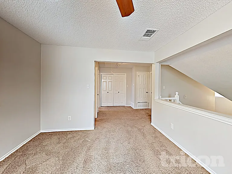 4740 Waxwing Dr — Photo 5