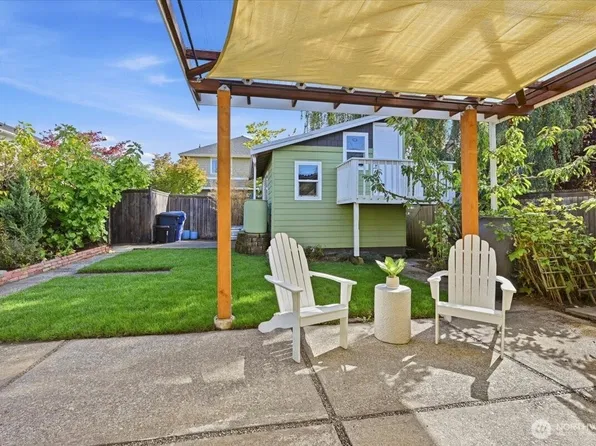 7548 28th Avenue NW, Seattle, WA 98117