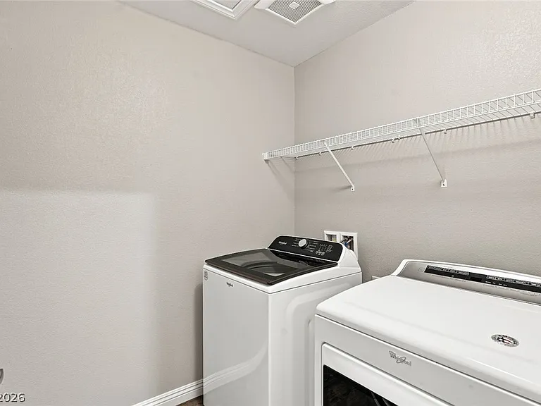 1525 Deep Valley Ave — Photo 38