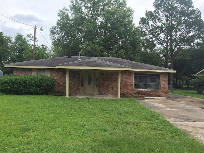 1st image of 1833 6th Ave