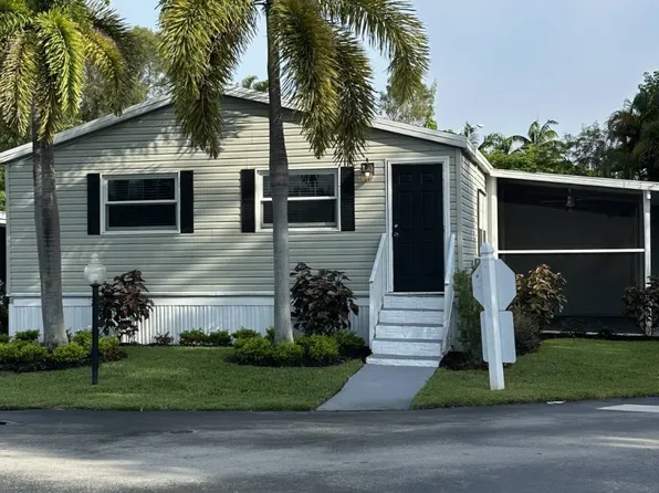 4411 NW 69th Pl #N01, Pompano Beach, FL 33073