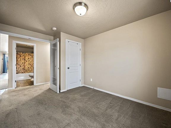 5th image of 6117 Robert Wayne Dr