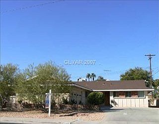1st image of 1708 Kiltie Way