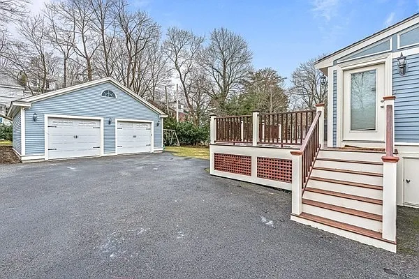 34 Glen Rd — Photo 6