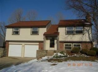 825 Bradford Ct, Cincinnati, OH 45233