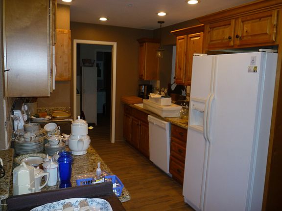2nd image of 4442 E Dragoon Ave