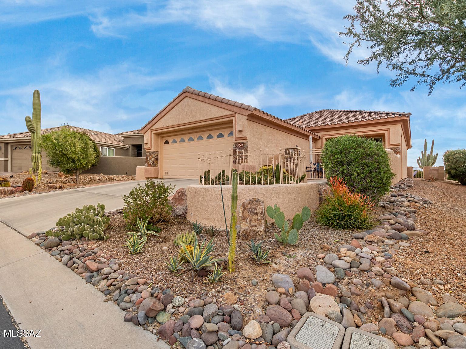 アングルード平地 5043 W Desert Chicory Pl, Marana, AZ 85658 | Zillow