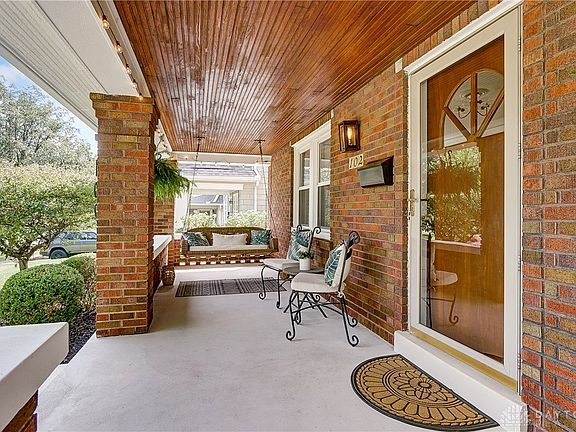4th image of 102 Peach Orchard Ave