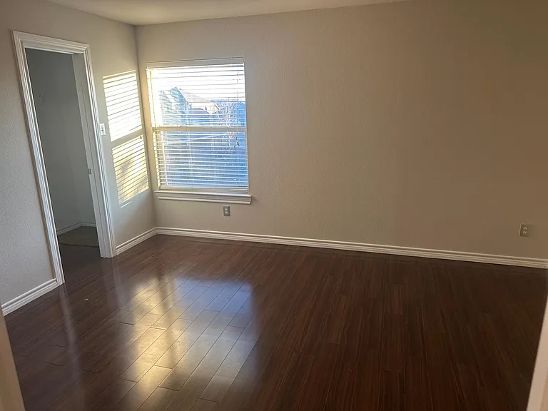 2832 Elm Fork Dr — Photo 38