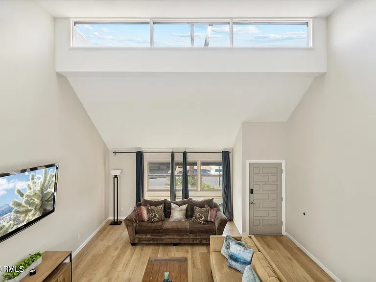 7302 E Rancho Vista Dr — Photo 10