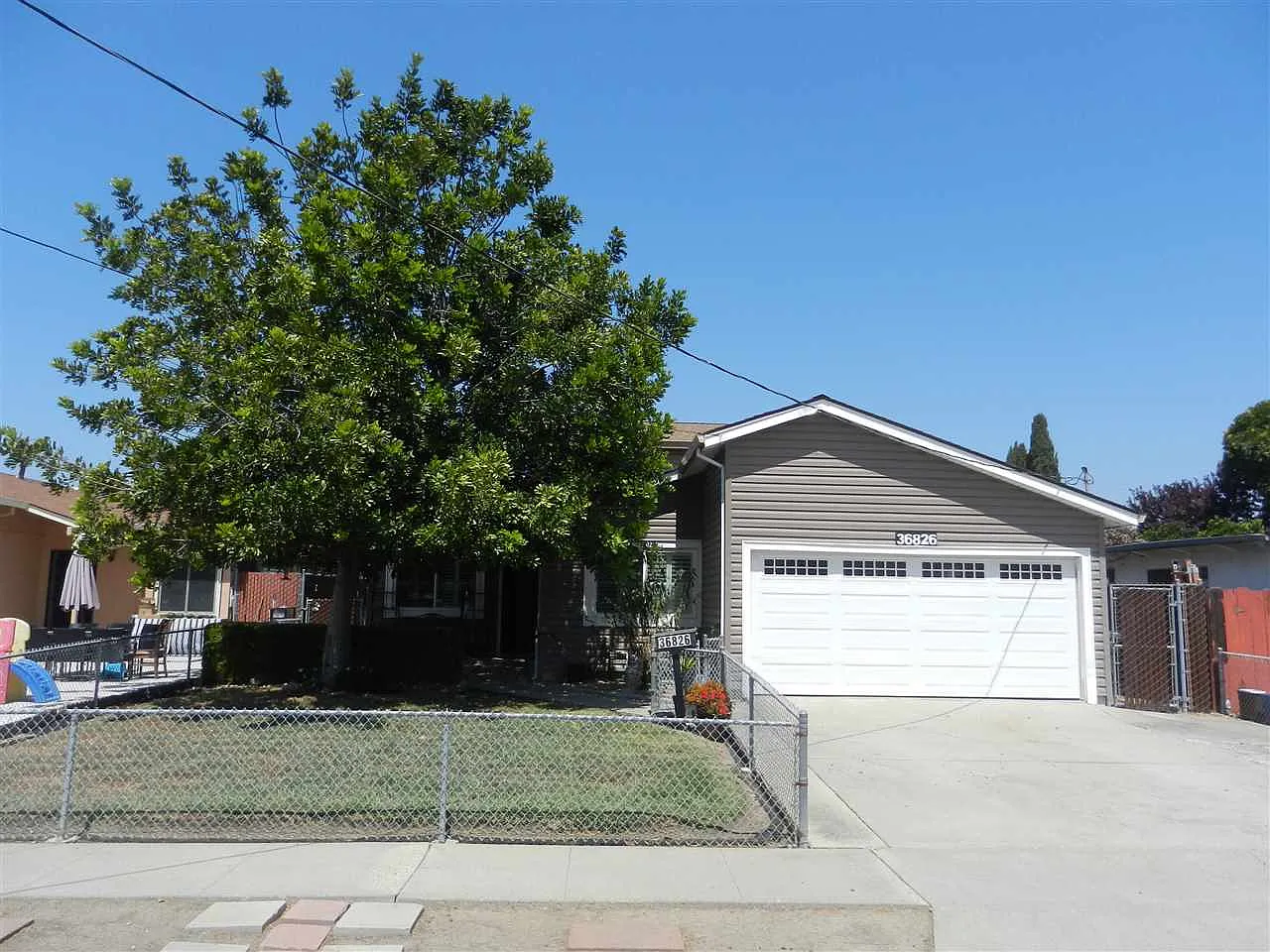 36826 Ruschin Dr photo 1