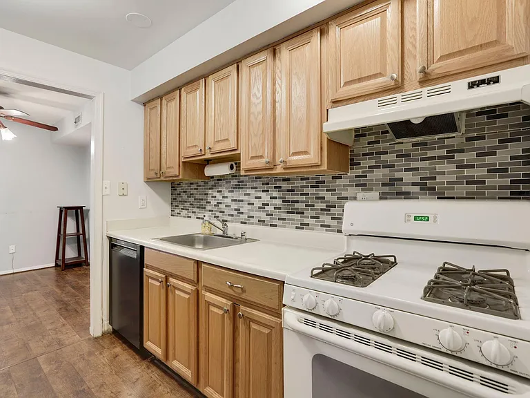 126 Haycock Rd #B-3 — Photo 18