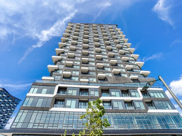 297 Oak Walk Dr #2003, Oakville, ON L6H 3R6