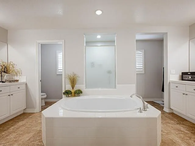 3238 Elysia St — Photo 54
