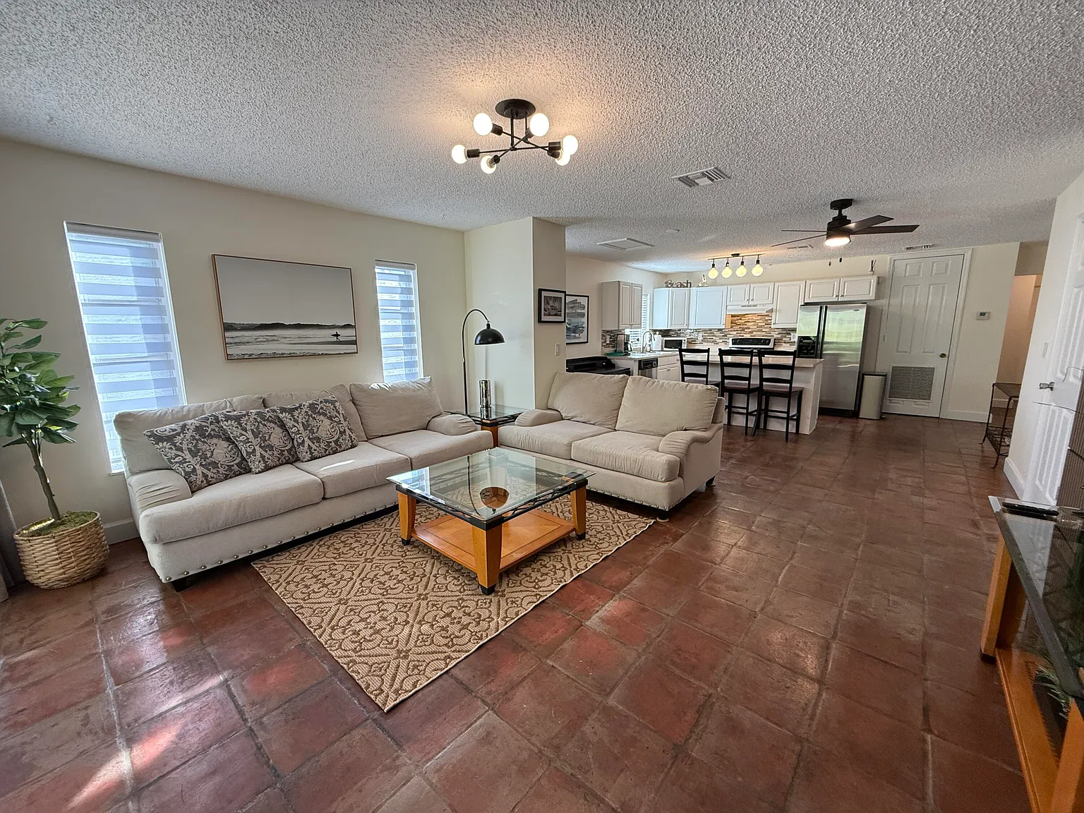 1 bed, 1.0 bath, 800 sqft, $2,600 — Photo 1