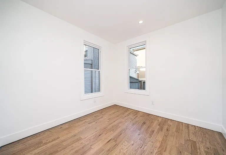 68 Lafayette St #1E — Photo 6