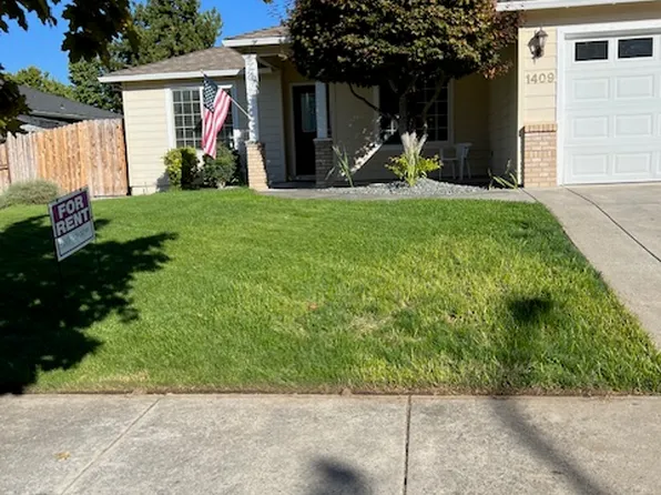 1409 Andrew Dr, Medford, OR 97501