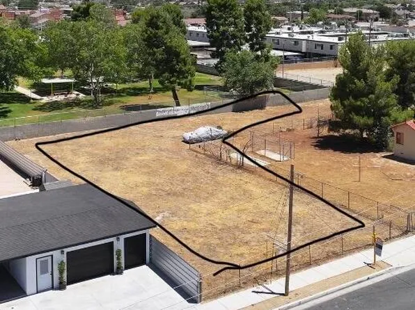 9th St E, Palmdale, CA 93550