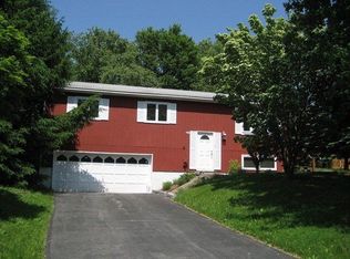 118 Eastern Heights Dr, Ithaca, NY 14850