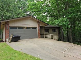 5 Maldon Cir, Bella Vista, AR 72715