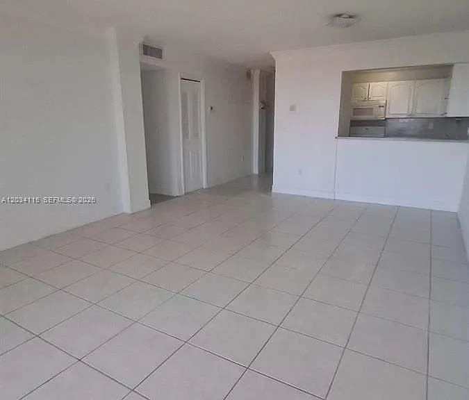 6940 Miami Gardens Dr #1522 — Photo 3