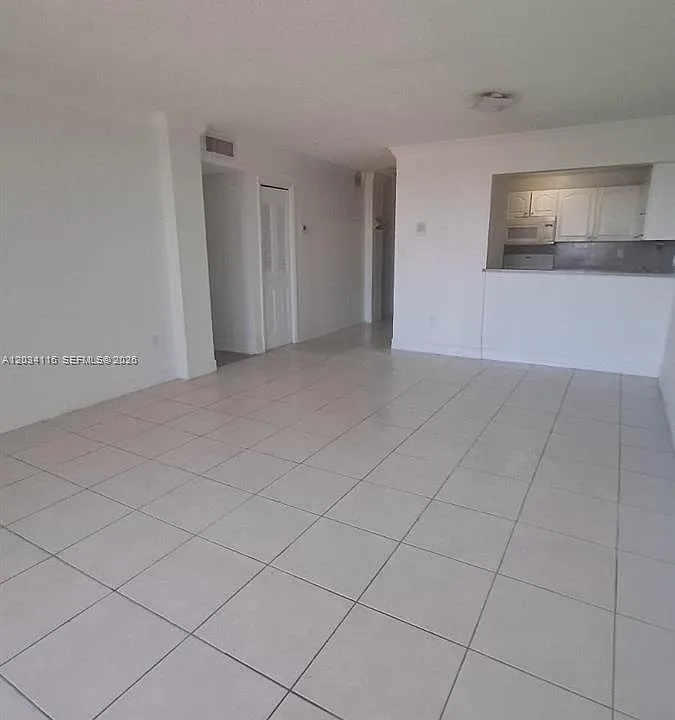 6940 Miami Gardens Dr #1522