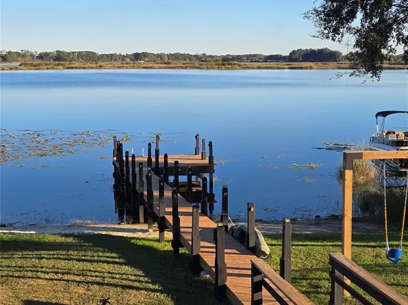 1408 Kellogg Dr, Tavares, FL 32778