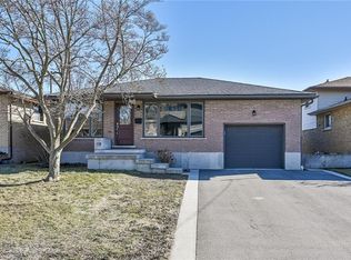 19 Cumberland St, Brantford, ON N3S 7J6