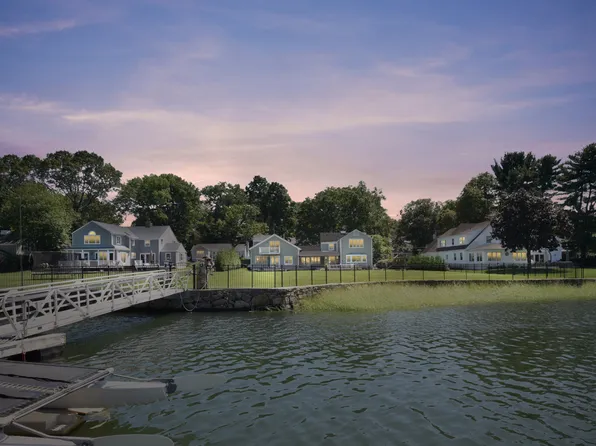 640 Shore Acres Dr, Mamaroneck, NY 10543