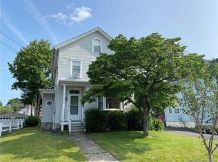 46 1st St, Norwalk, CT 06855