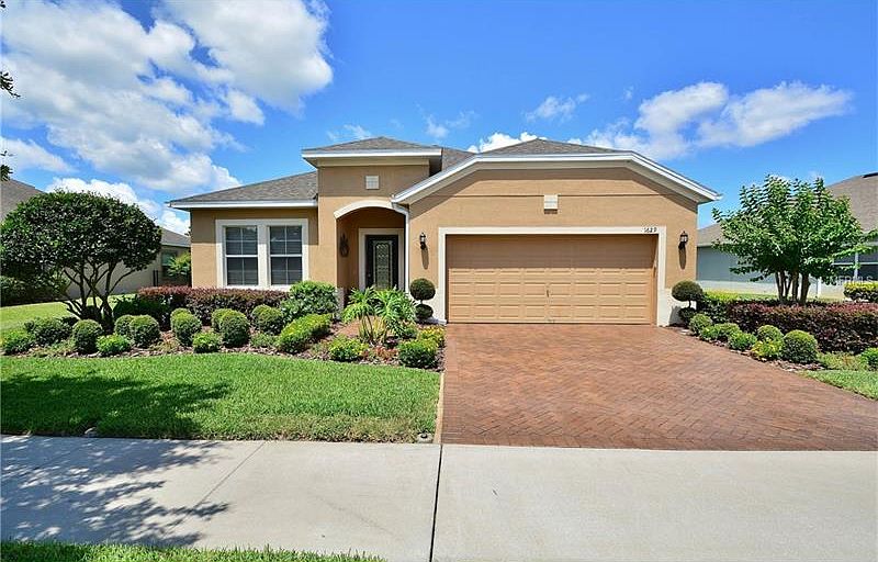 1st image of 1629 Blue Grass Blvd