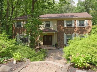 1905 Owl Ct, Cherry Hill, NJ 08003