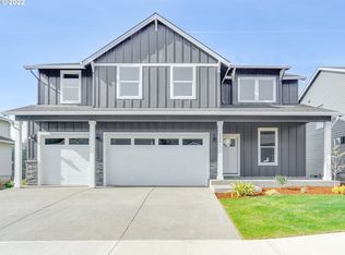 1299 NE Henderson Ter, Estacada, OR 97023