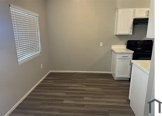 5443 W Orangewood Ave #8 — Photo 15