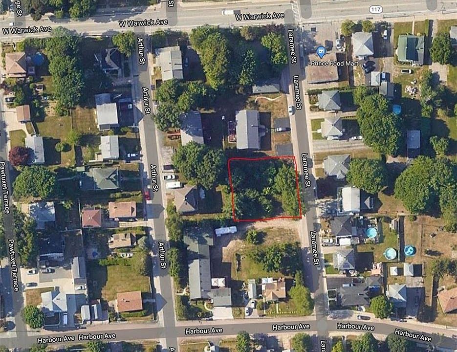 1st image of 7 Laramee Ave