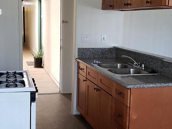 2nd image of 13850 Victory Blvd APT 203
