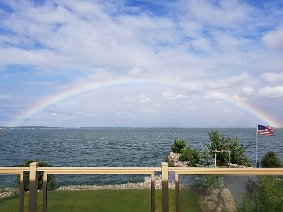 4th image of 2789 S Waterside Ct
