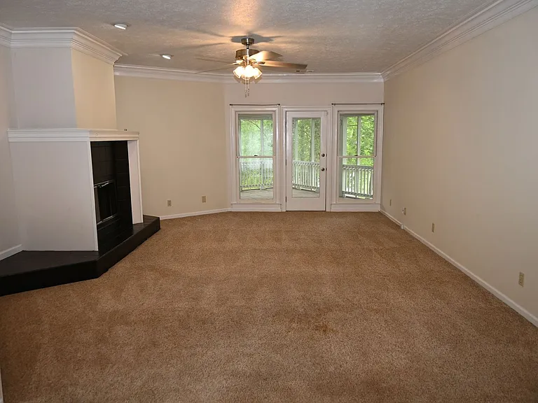19 Nettle Ct — Photo 8