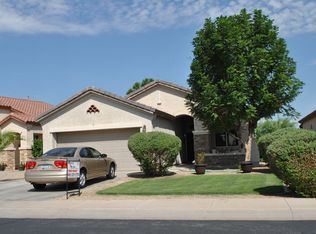 2700 E Calle Del Norte Dr, Gilbert, AZ 85296