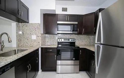 11430 NW 45th St #11432 Photo 1