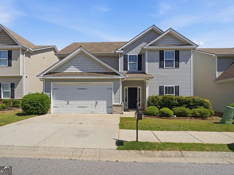1st image of 35 Crescent Ln