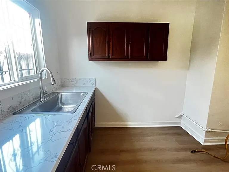 1421 S Valencia St — Photo 6