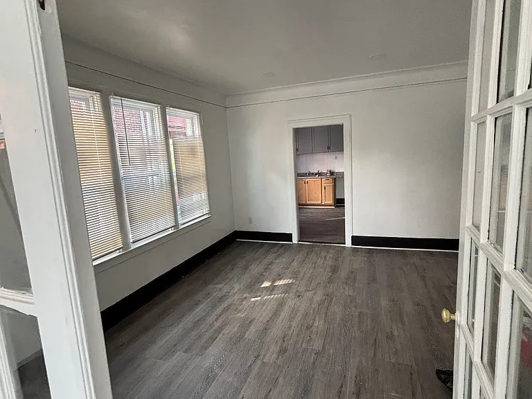 4353 Seebaldt St — Photo 5