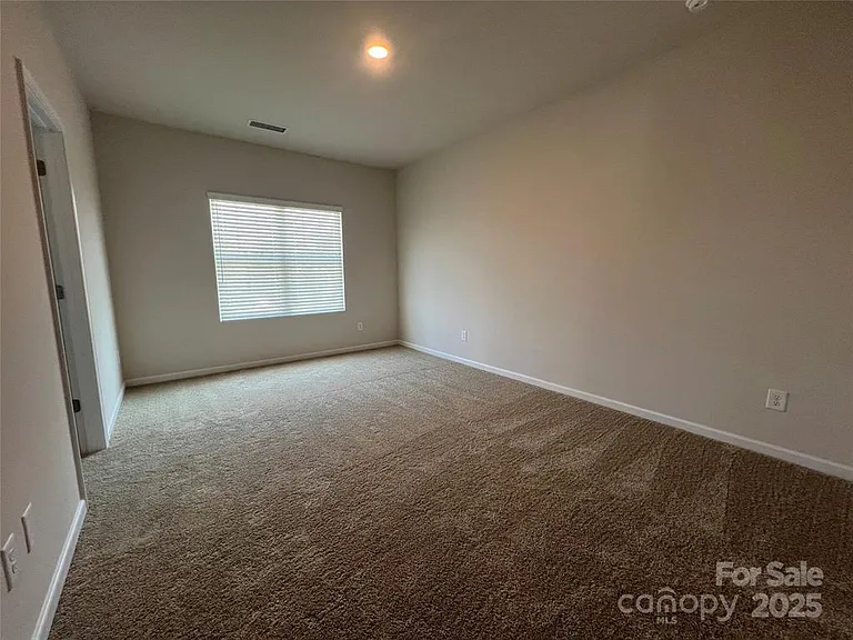 2705 Winn Mill Dr — Photo 8