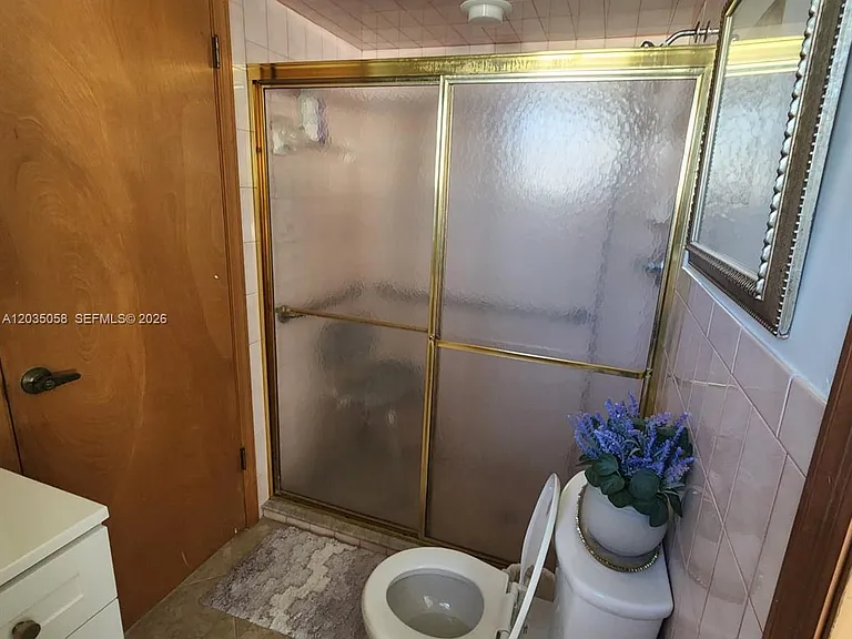 6101 Palmetto Dr — Photo 49