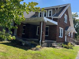 1208 N Race St, Glasgow, KY 42141